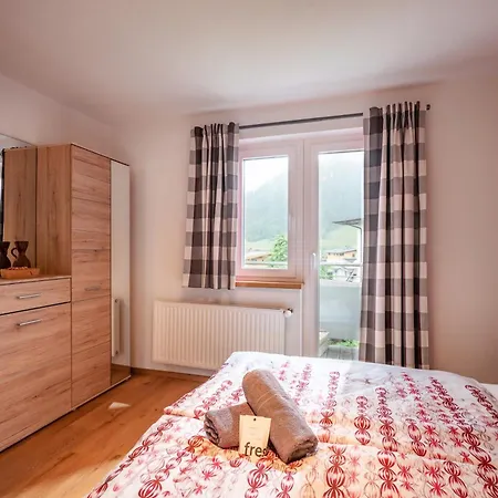 Eve Apartment *